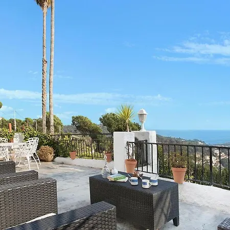Palmeras Apartment Lloret de Mar